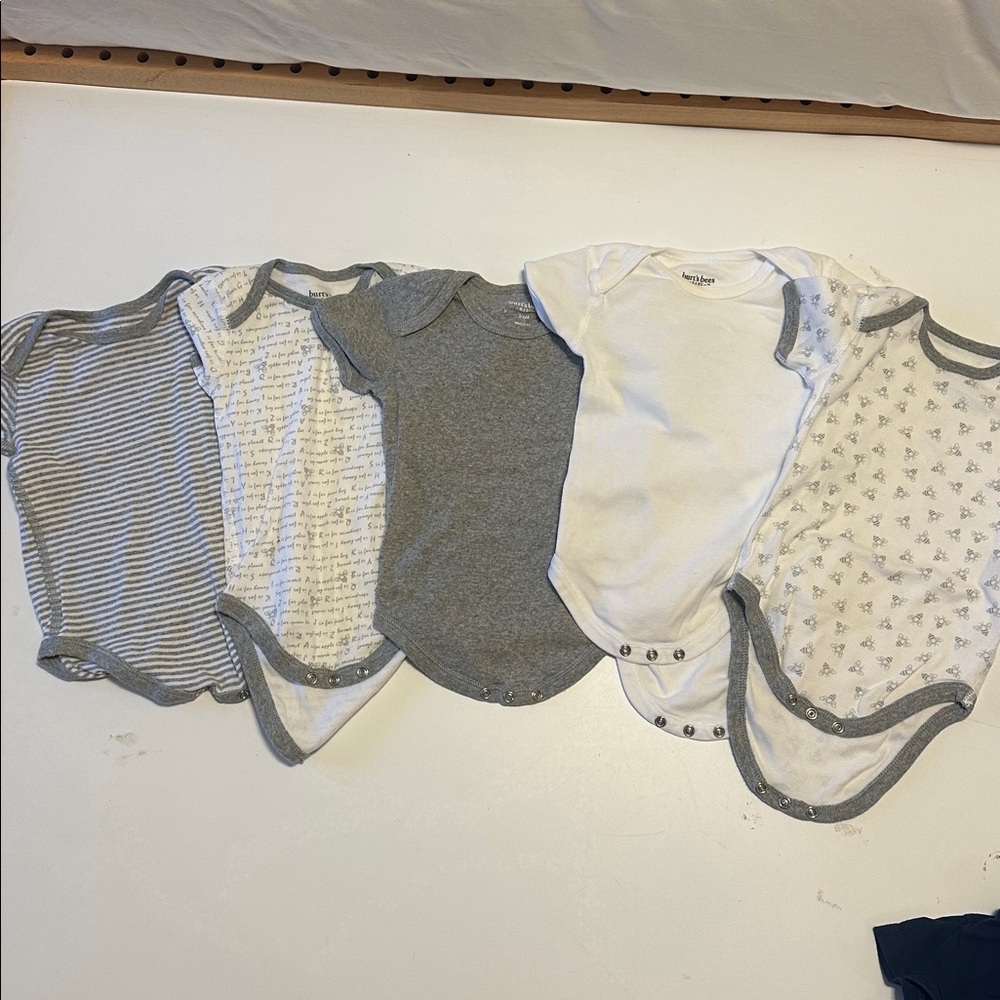 Burt's Bees Gray and White Bodysuits Bundle